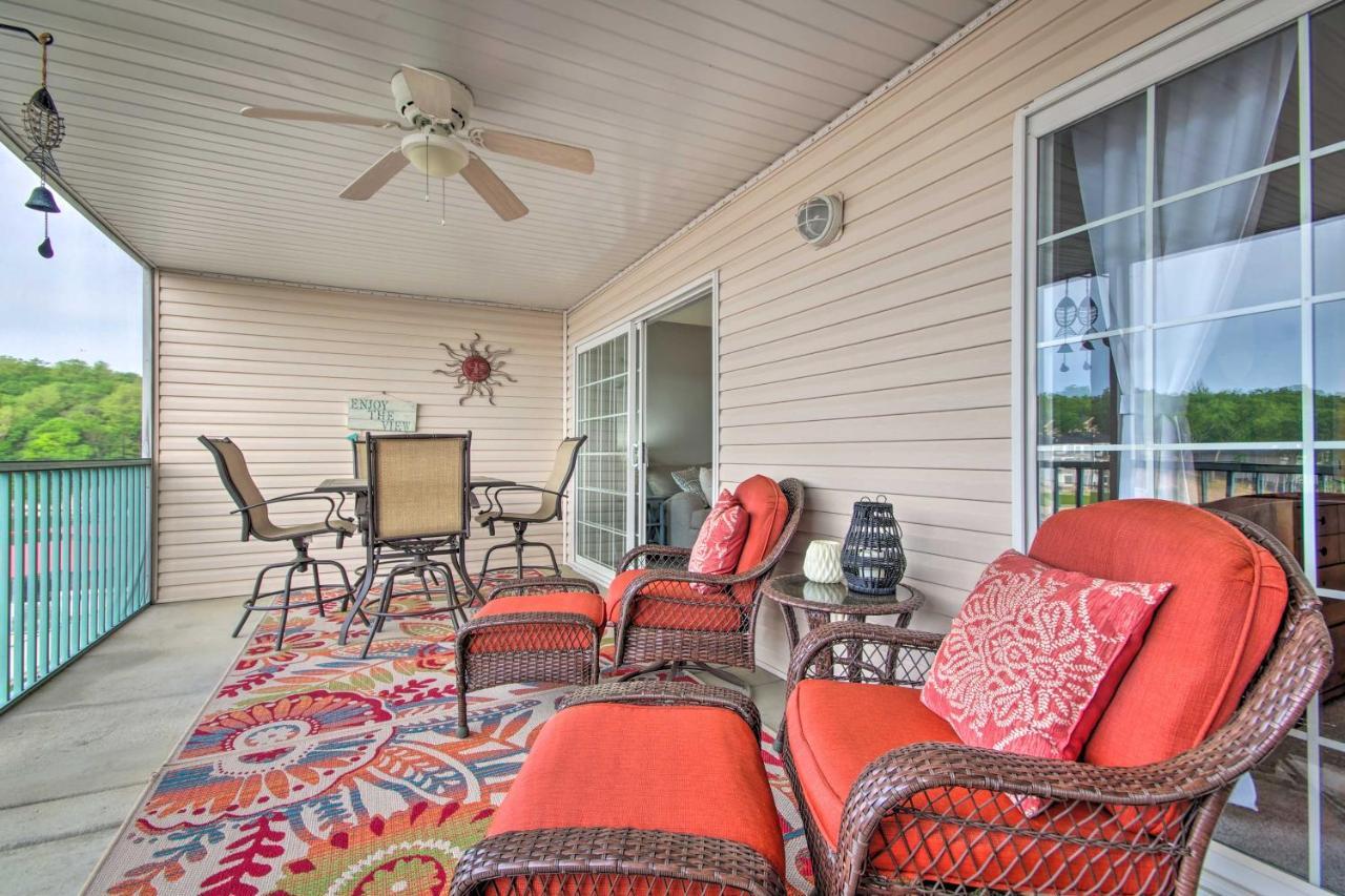 Sleek Lake Ozark Gem With Views And Pool Access! Exterior photo