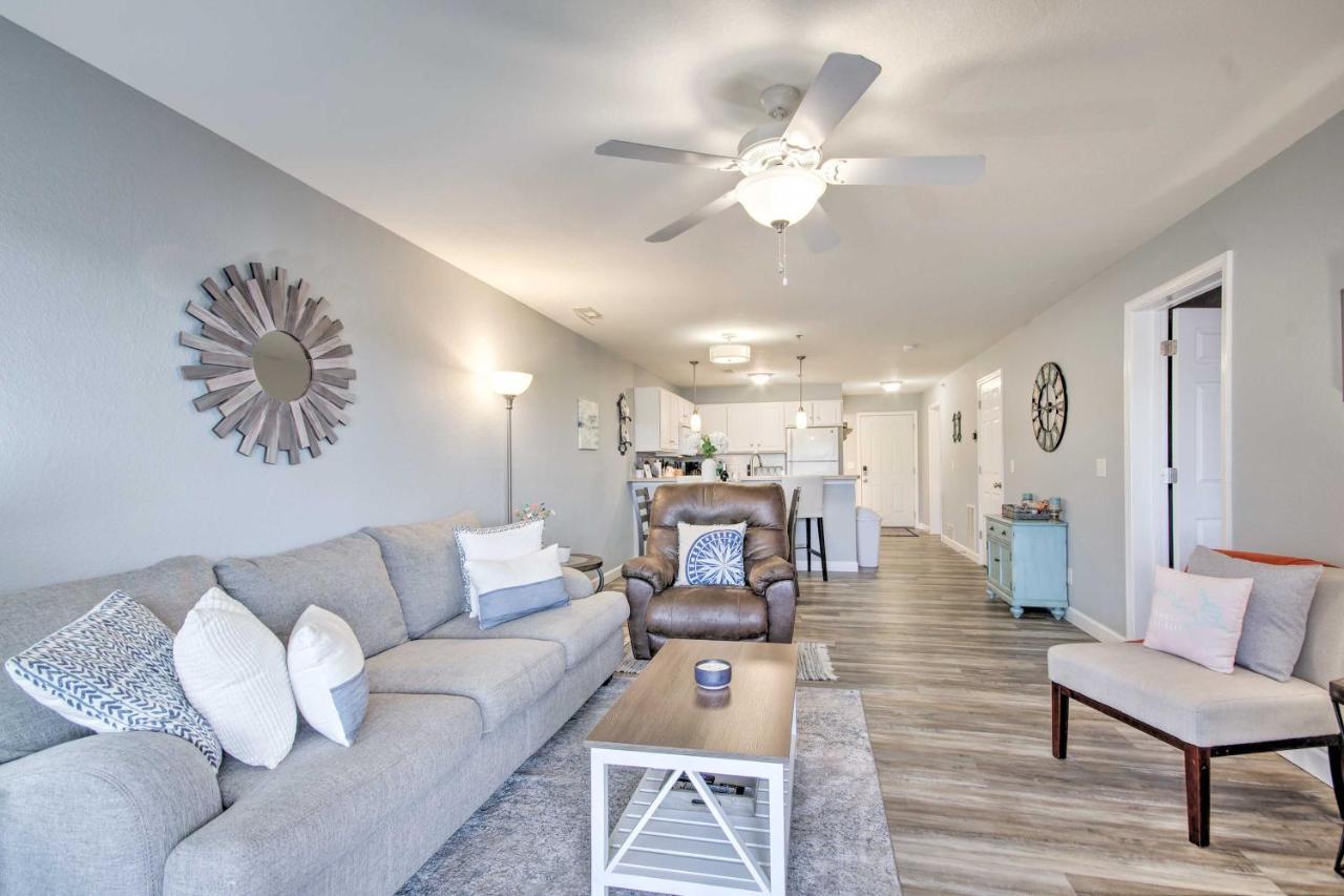 Sleek Lake Ozark Gem With Views And Pool Access! Exterior photo