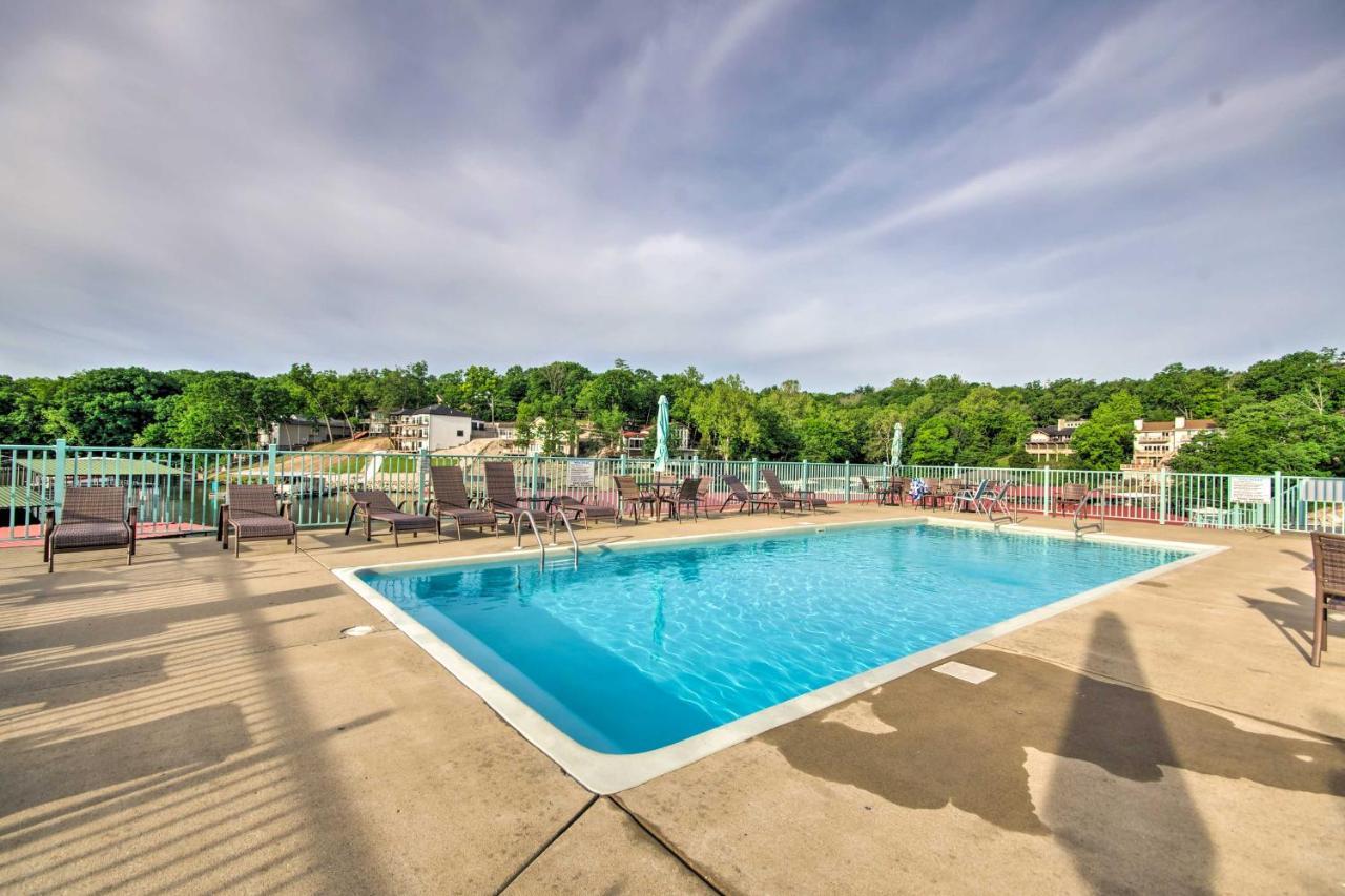 Sleek Lake Ozark Gem With Views And Pool Access! Exterior photo